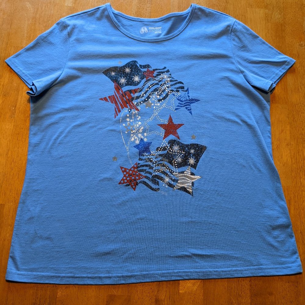 Basic Editions Shorts & 4th of July Top Women's; Tan Shorts XL/Blue Top XXL - Picture 9 of 11